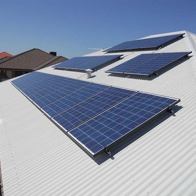 厂房屋顶光伏电站 构筑绿色工厂的新能源基石